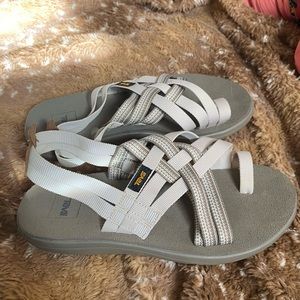 Teva VOYA Strappy Sandals size 7